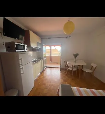Iva Guest house 3*