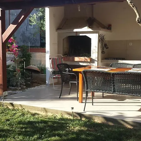 Iva Guest house 3*