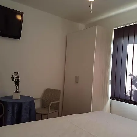Iva 3* Pakoštane