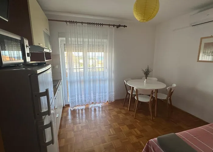 Vendégház Iva Pakoštane